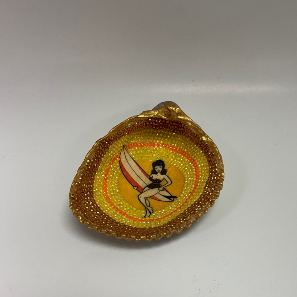 Artistic Gold and Yellow Decorative Shell Dish